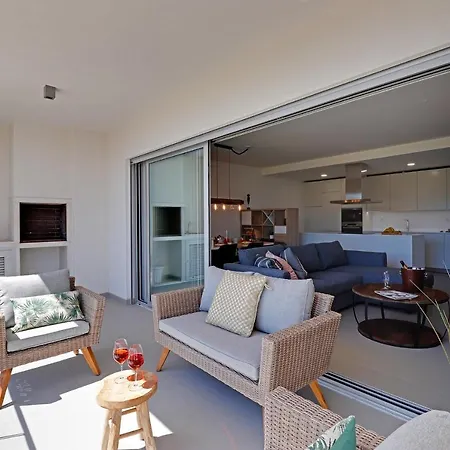 Vista Jardim By Portucasa アパート アルブフェイラ