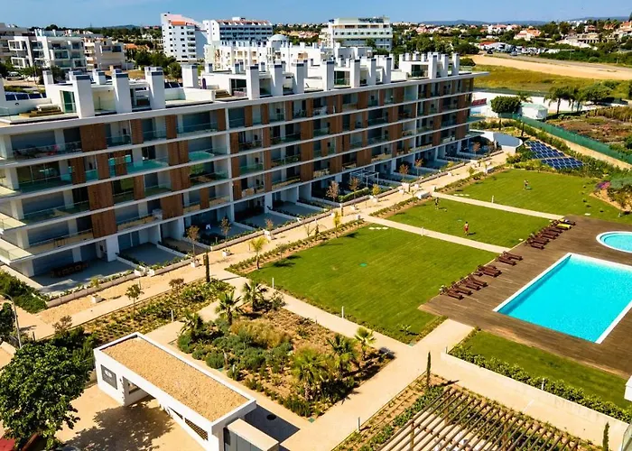 Vista Jardim By Portucasa Lägenhet