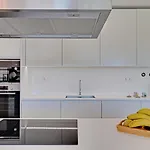 Vista Jardim By Portucasa アパート *